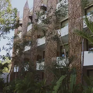 Jade Hotel Tulum Pueblo