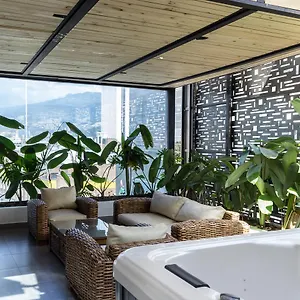 47 Center Medellin